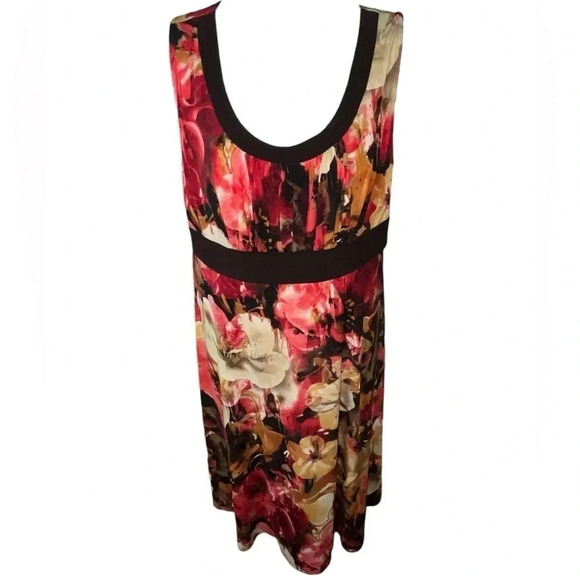 R & M Richards | Floral-Abstract Sleeveless Dress - Picture 1 of 5